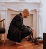 Podłoga winylowa SPC w mieszkaniu: montaż, podkład, dylatacje i koszty krok po kroku